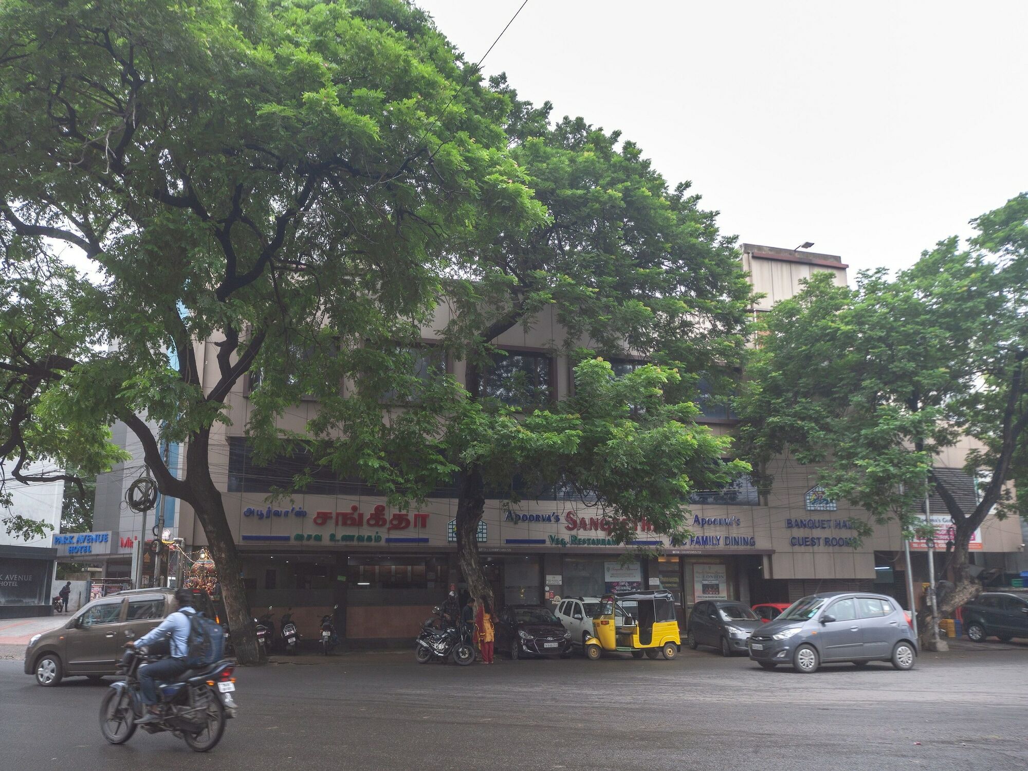 Oyo 19674 Apoorva'S Guest House Chennai Exterior photo